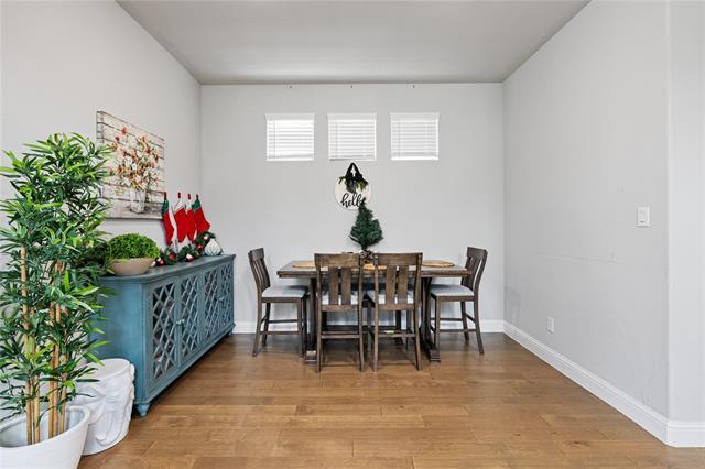 Building Photo - 484 Caitlyn Wy