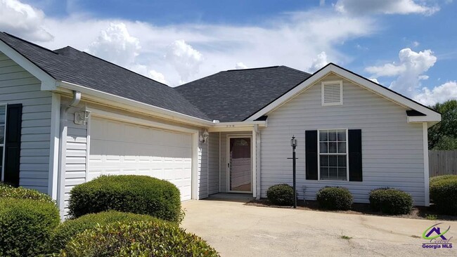 Building Photo - 412 Wrasling Way