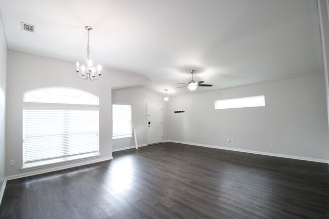 Foto del edificio - 8254 NW 52nd St