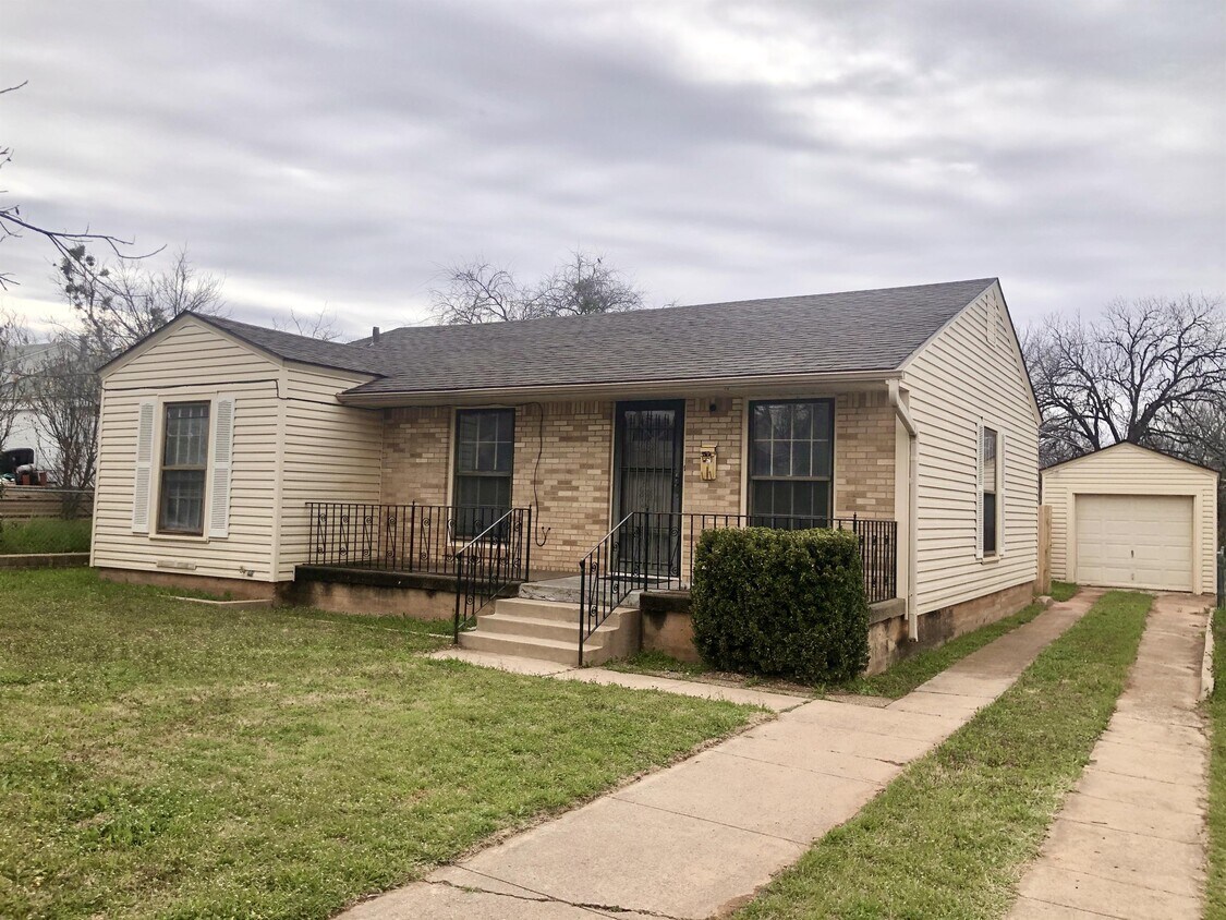 1005 Lou Ave, Sweetwater, TX 79556 House Rental in Sweetwater, TX