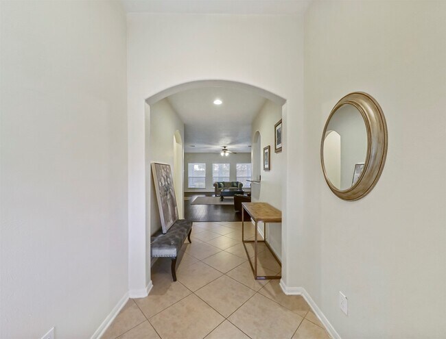 Foto del edificio - 8214 Garrison Point Dr