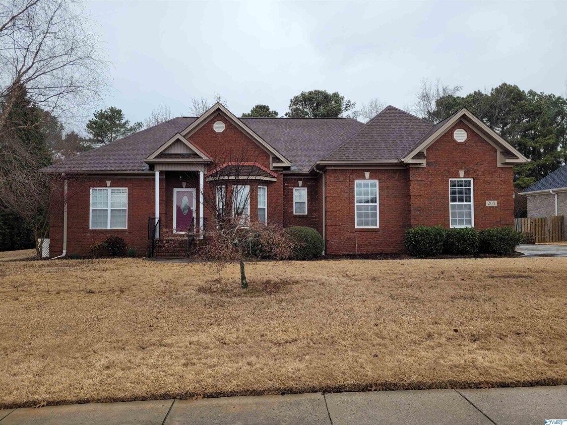 203 Latigo Loop, Huntsville, AL 35806 House Rental in Huntsville, AL
