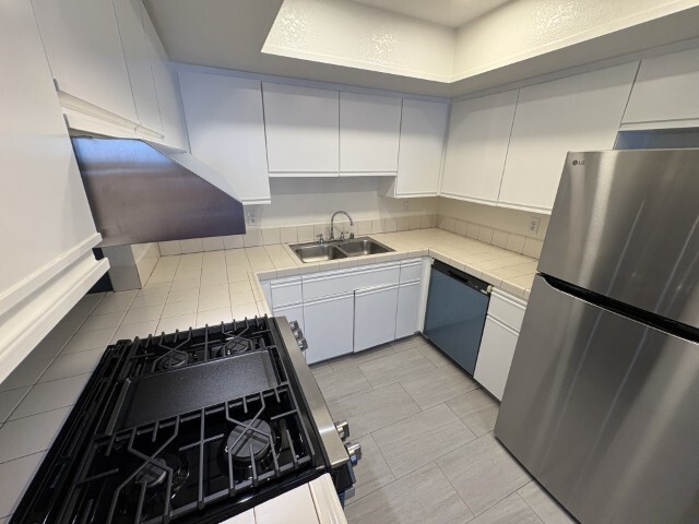 Foto del edificio - 16761 Moody Cir