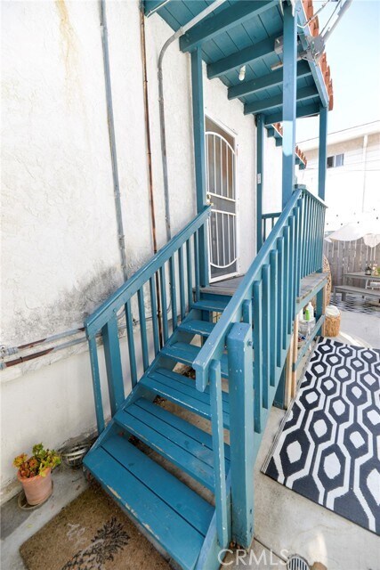 Foto del edificio - 200 Avenida Monterey