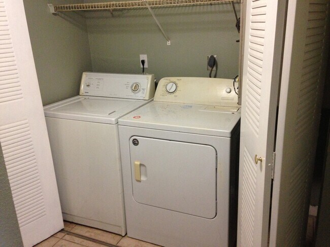 Includes washer and dryer - 320 Oak Rose Ln