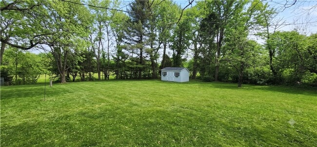 Building Photo - 28 Candlewood Dr