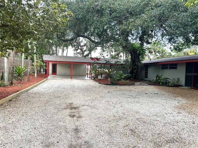 Foto del edificio - 4830 Higel Ave