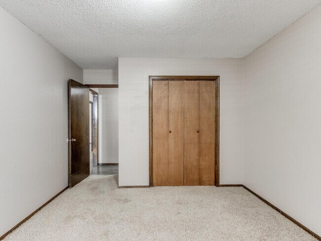 Foto del edificio - 6804 Elk Canyon Rd