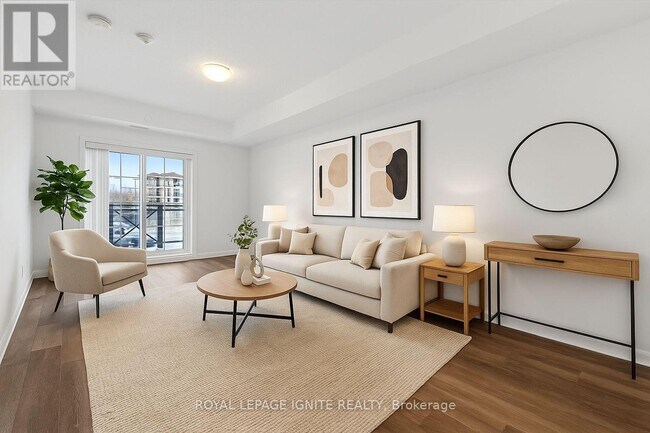 Photo du bâtiment - 50 Lakebreeze Dr