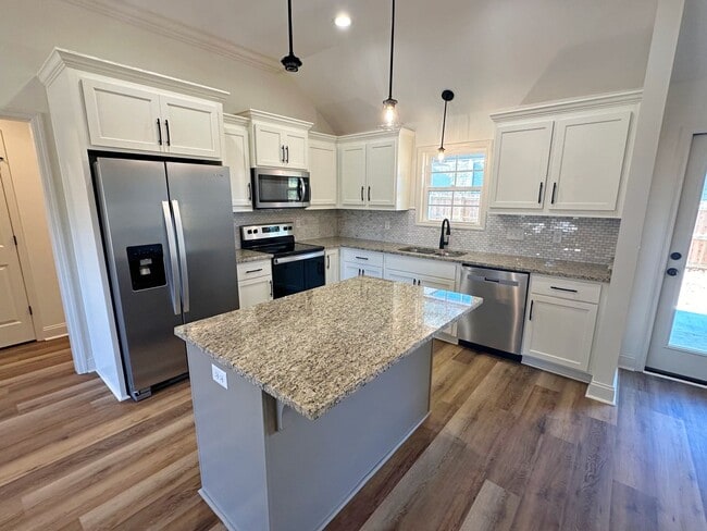 Building Photo - 4275 Ginger Trail