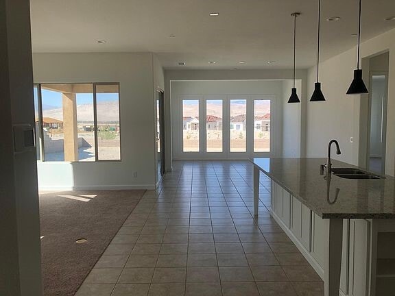 Building Photo - 87 Zinfandel