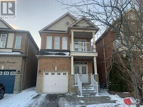 Building Photo - 117 Catalpa Cres