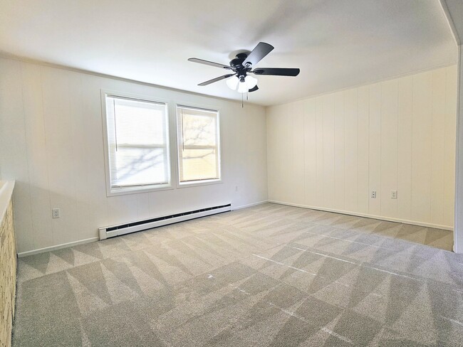 Building Photo - 123 Nettie Dr