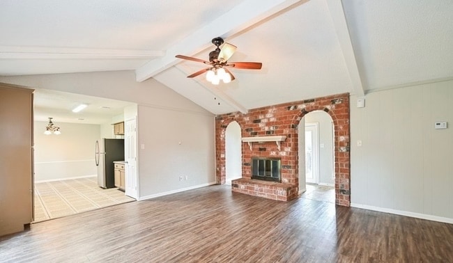 Foto del edificio - 13706 Oleoke Ln