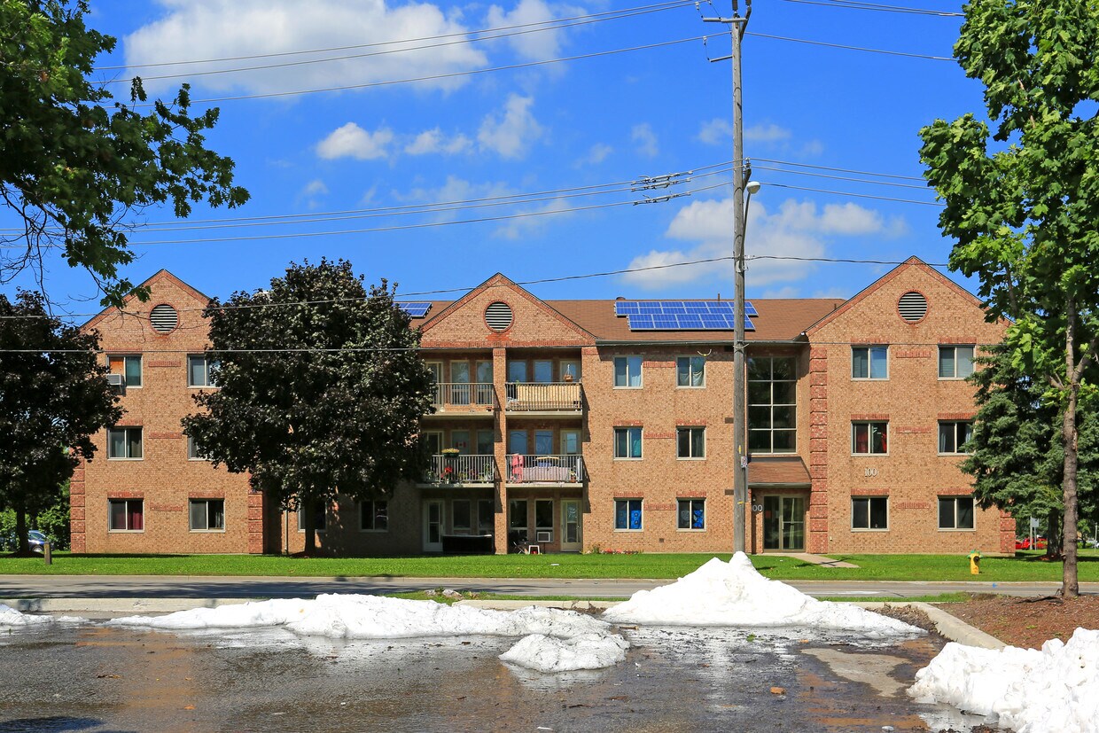 Building Photo - Allanview Place