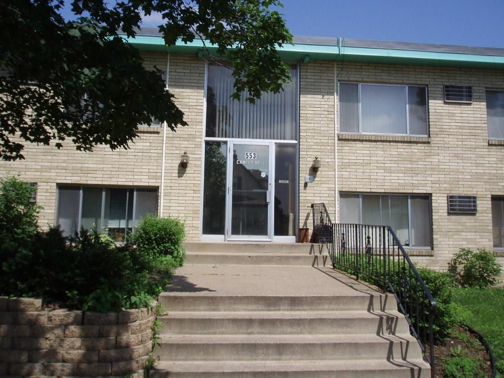 Foto principal - 553 1st Ave S