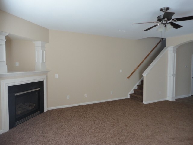 Building Photo - 705 W Parris Avenue