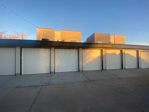 Building Photo - 2025 W 48th Ave