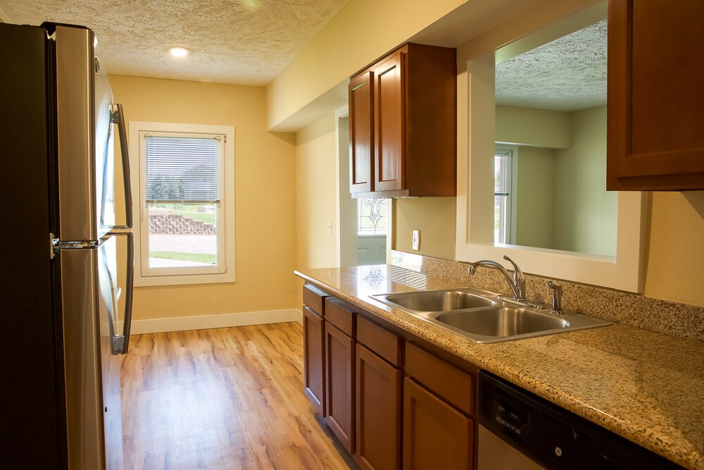 Fieldstone Apartments Apartments in Caledonia, MI