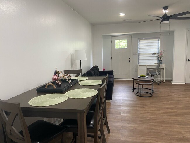 Dining area - 311 Penniman Rd
