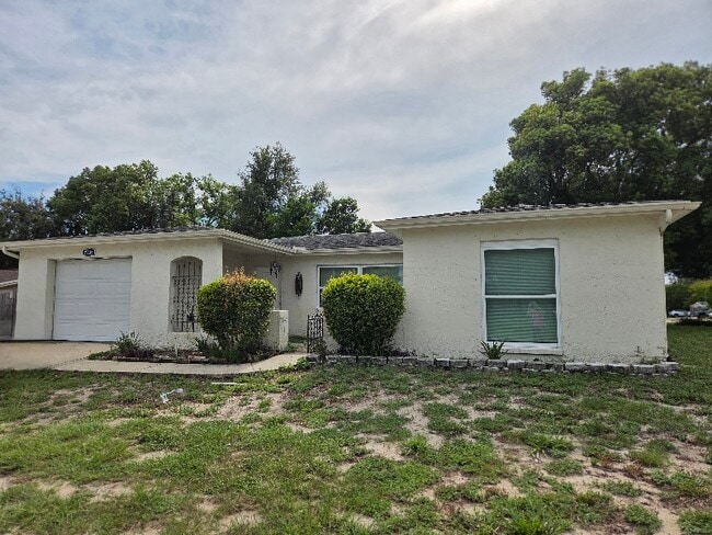 Building Photo - 9935 Marlinton Ln