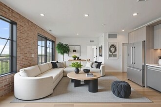 Building Photo - 4315 S Congress Ave