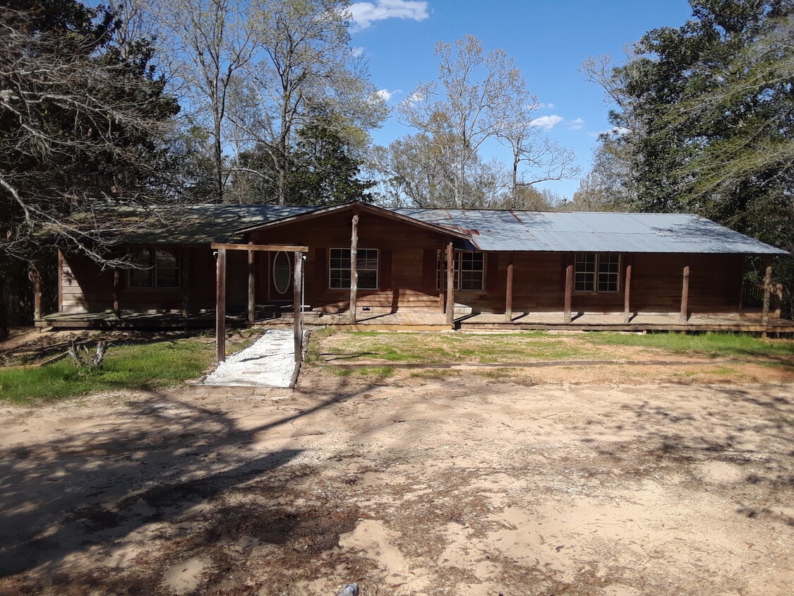 6360 Lambert Cemetery Rd, Citronelle, AL 36522 House for Rent in