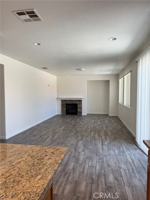 Building Photo - 12394 Freeport Dr