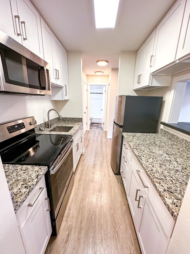 Foto del edificio - 433 Belmont Ave E
