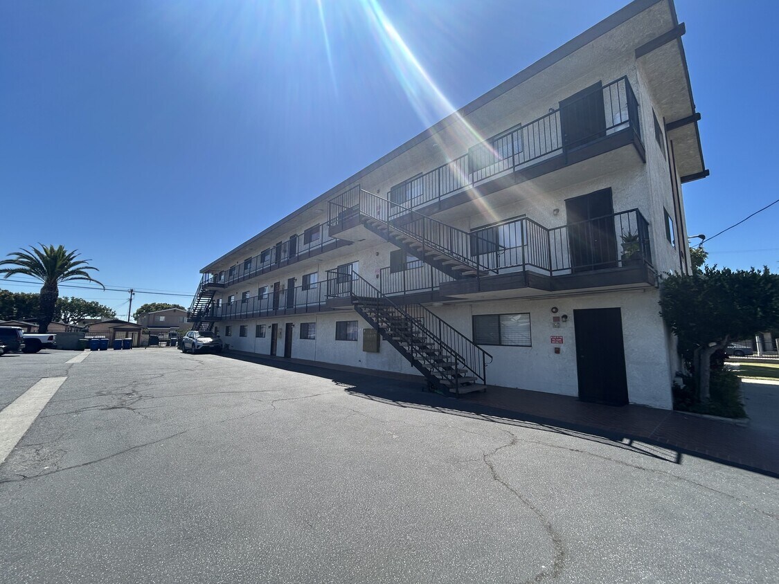 Foto del edificio - Broad Apts