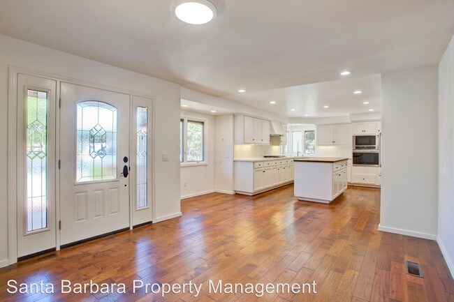 Building Photo - 5 br, 4.5 bath House - 166 Toro Canyon Rd