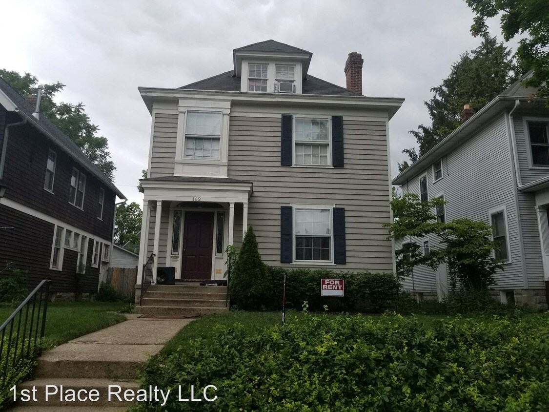 Primary Photo - 5 br, 1.5 bath House - 162 Northwood Ave
