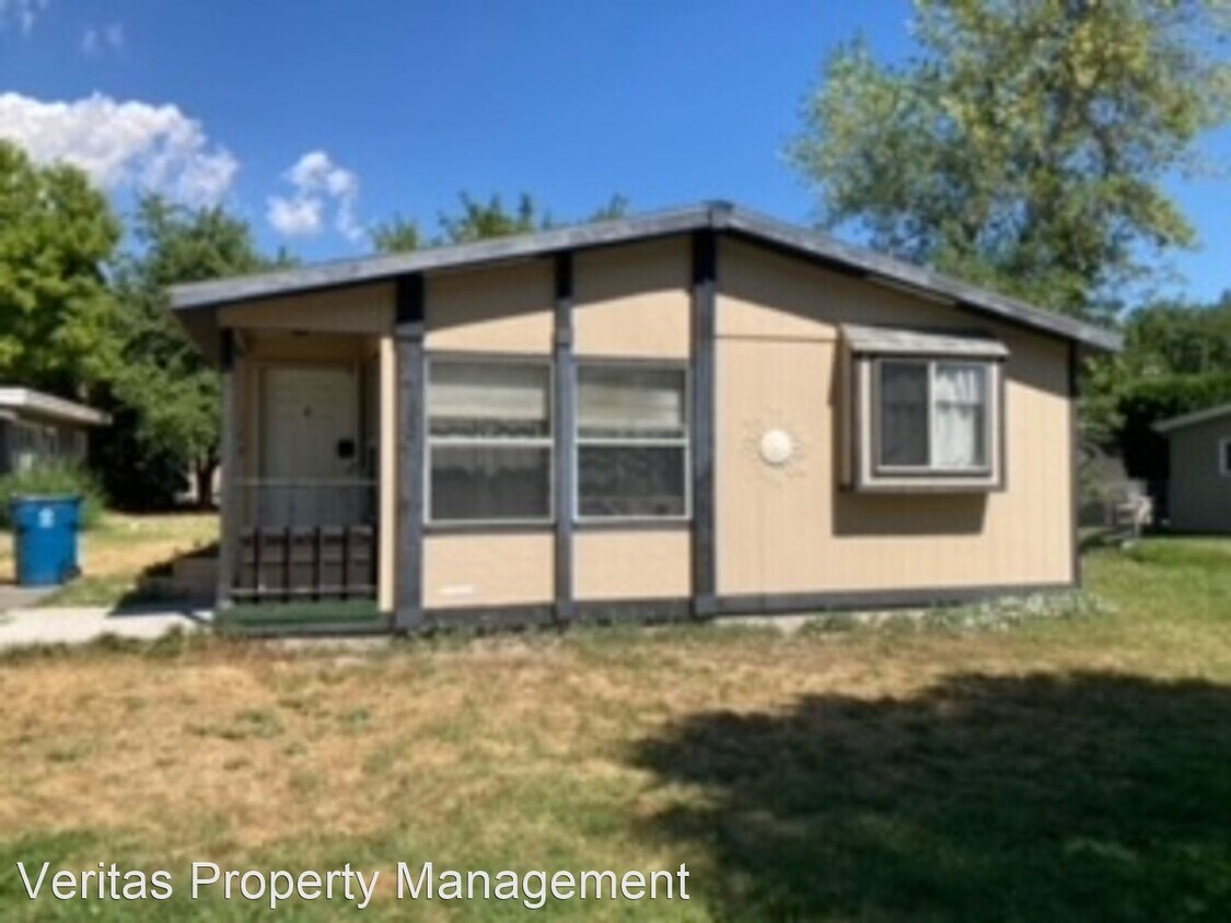 2 br, 1.5 bath House 2234 S 12th St. W House Rental in Missoula, MT