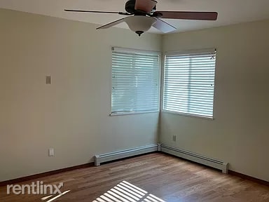Building Photo - 2 br, 1 bath House - 412 1/2 Prospectors Pt