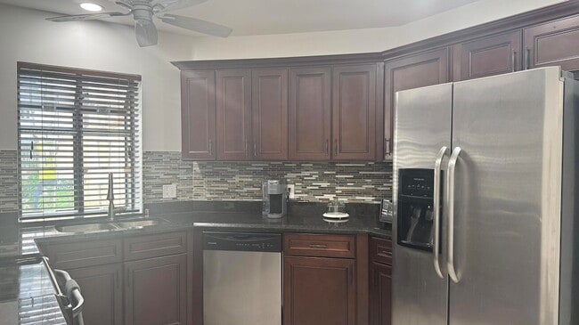 Photo - 5195 Europa Dr Apartment