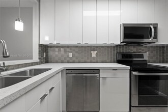 Building Photo - 3586 N University Dr