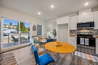 Building Photo - Civitas Apartments