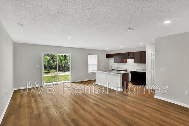 Building Photo - 5440 Chenango Blvd