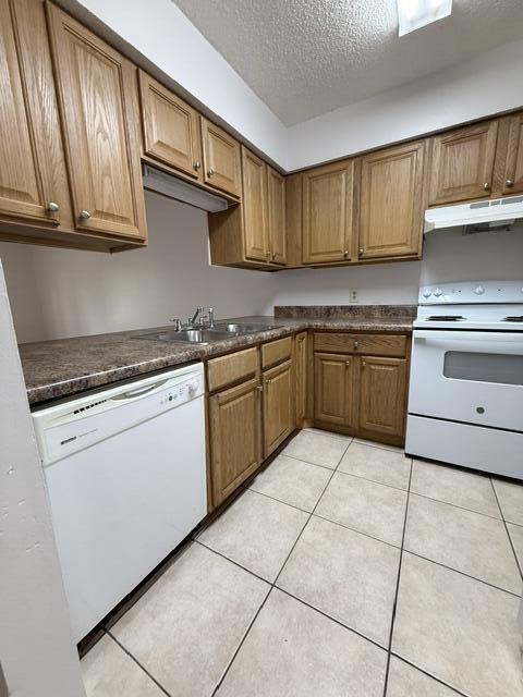 Building Photo - 117 Classic Ct