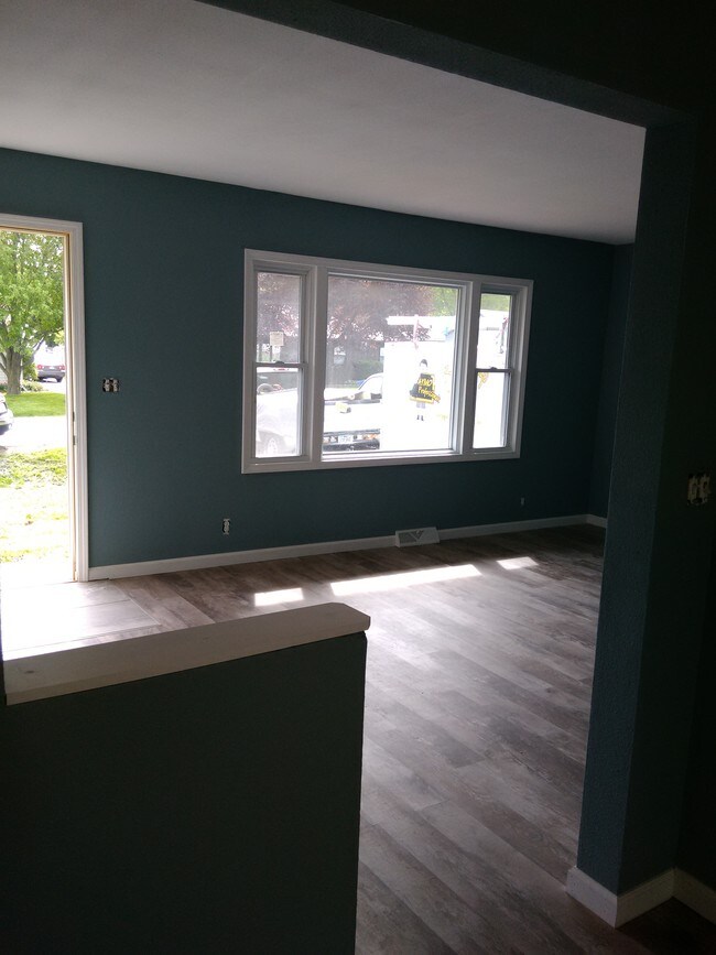 128 E 5th St, Coal Valley, IL 61240 House Rental in Coal Valley, IL