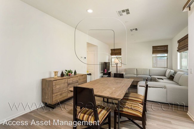Foto del edificio - 3 br, 2.5 bath House - 24209 Carnation Way