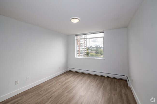 1 chambre, 1 salle de bain - 657 pi² - Chambre - 5815 Yew Street