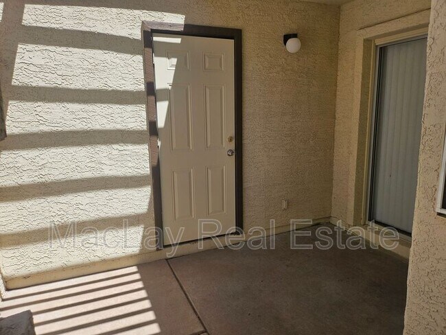 Foto del edificio - 876 S Nebraska St