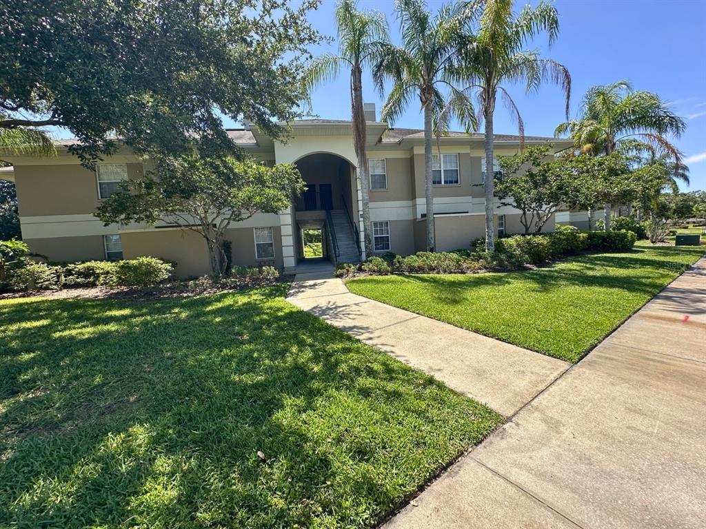 Foto principal - 905 Eagle Pond Dr