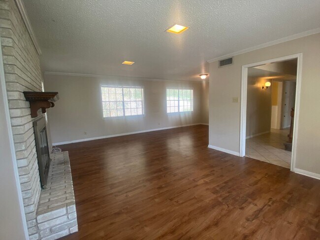 Foto del edificio - LARGE 4 BEDROOM BELTON ISD