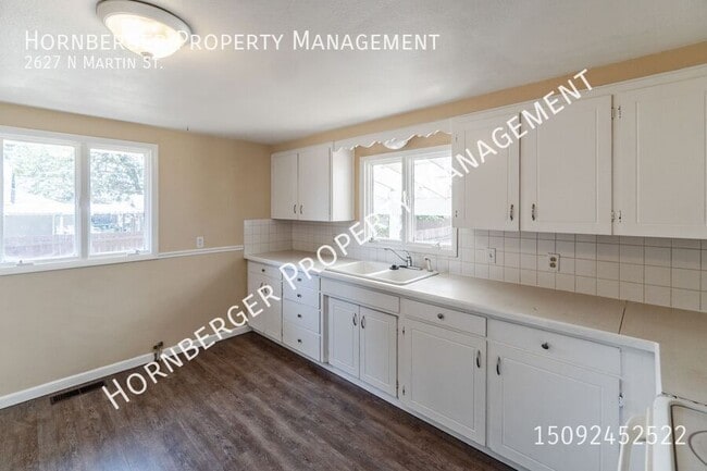 Building Photo - 2627 N Martin St
