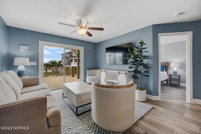 Building Photo - 311 Water St