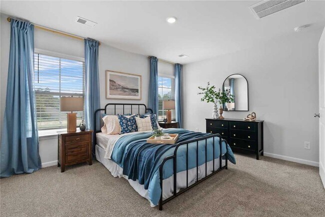 Foto del edificio - 107 Pendleton Place Way