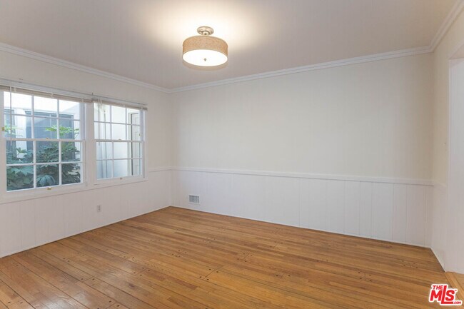 Foto del edificio - 114 Greenfield Ave