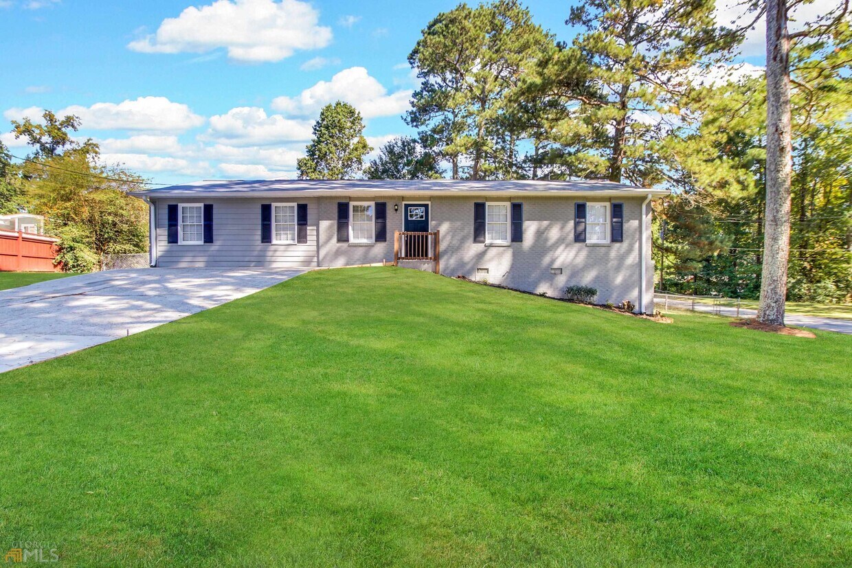 3005 Hidden Dr, Lawrenceville, GA 30044 House Rental in Lawrenceville